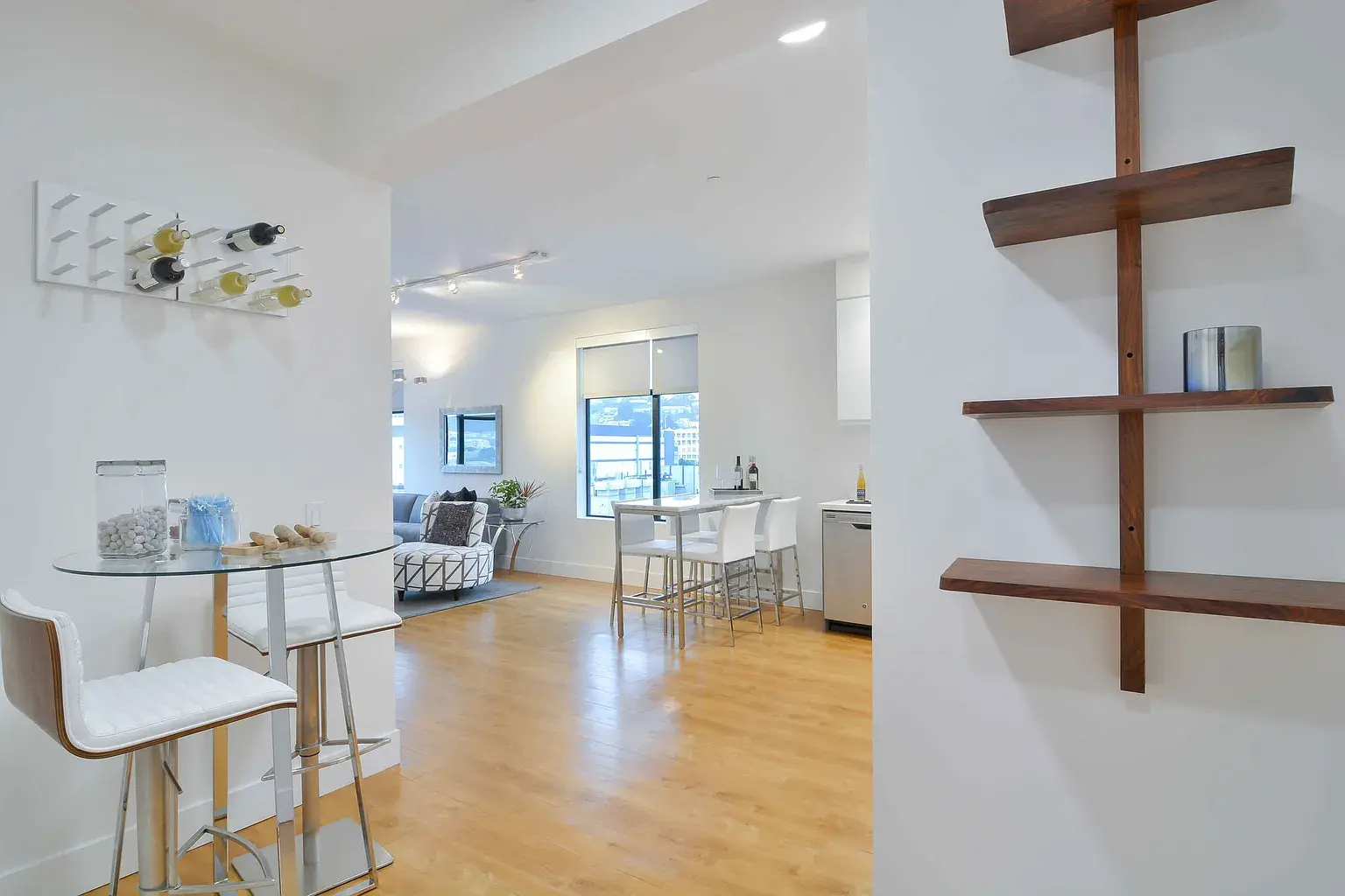 Bayview Apartments with Unique Layouts and Top Amenities