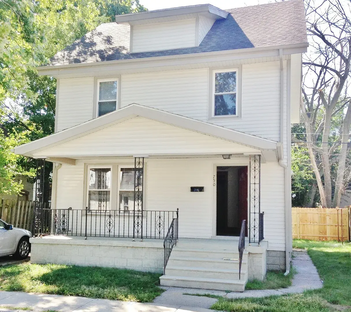 Spacious 3 Bedroom, 1.5 Bath Grand Rapids Rental
