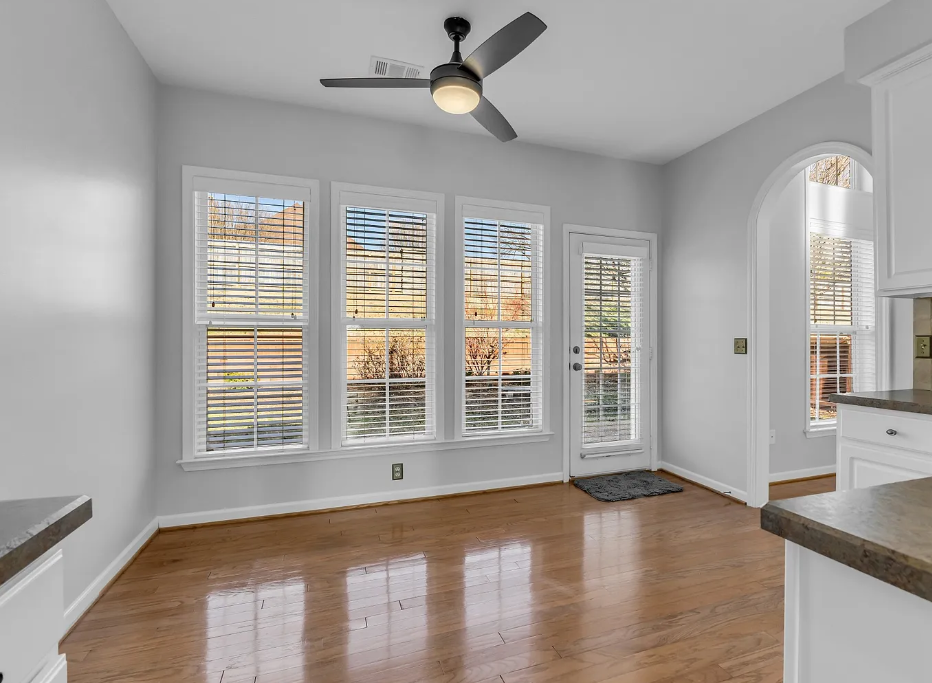 Spacious Family Home in Williams Grove with Bonus Room